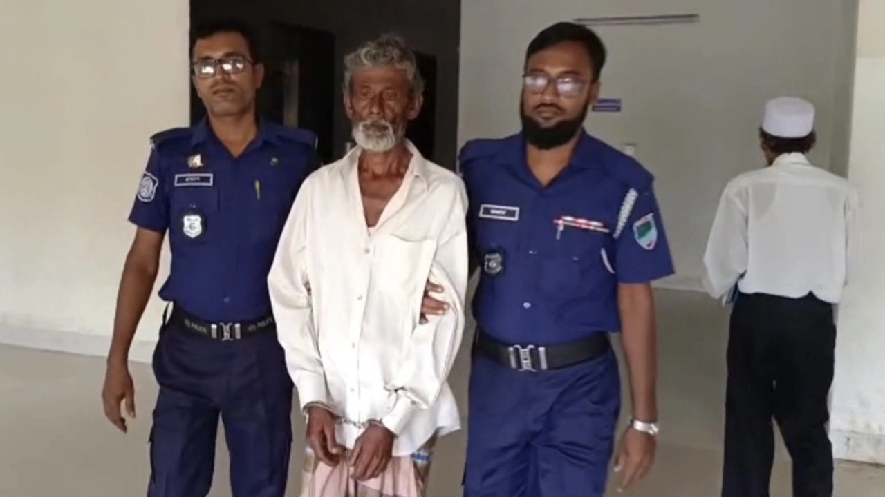 কুষ্টিয়ায় ষষ্ঠ শ্রেণীর ছাত্রীকে ধর্ষণ, পাঁচ বছর পর বৃদ্ধের যাবজ্জীবন