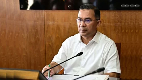 সংস্কৃতি মন্ত্রণালয় পরিদর্শনে প্রধানমন্ত্রী, দিলেন দিকনির্দেশনা